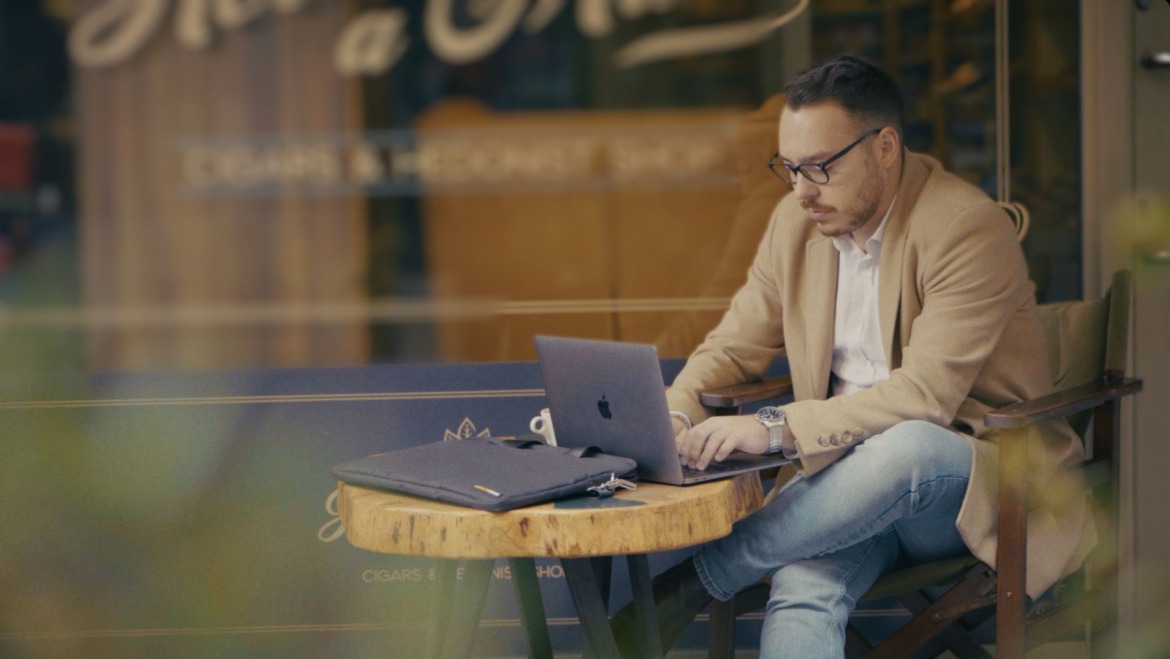 Cinematic Commercial – Signal Blackout – Faraday Laptop Bag